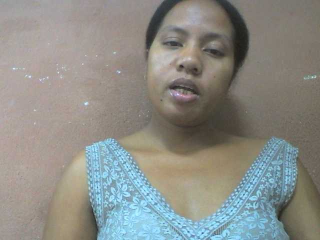 Tharcile live cam on BongaCams