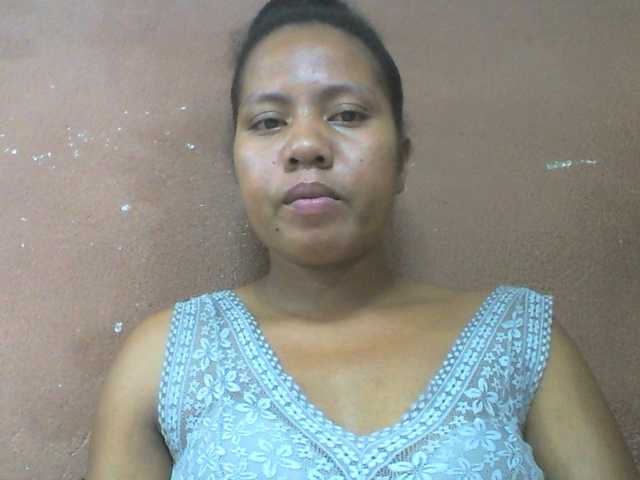 Tharcile live cam on BongaCams