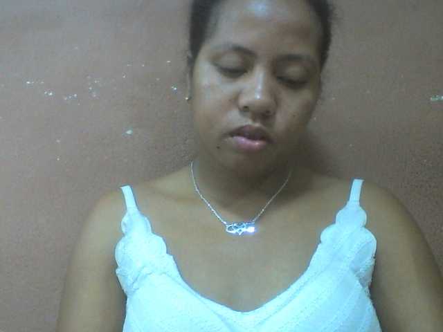Tharcile live cam on BongaCams
