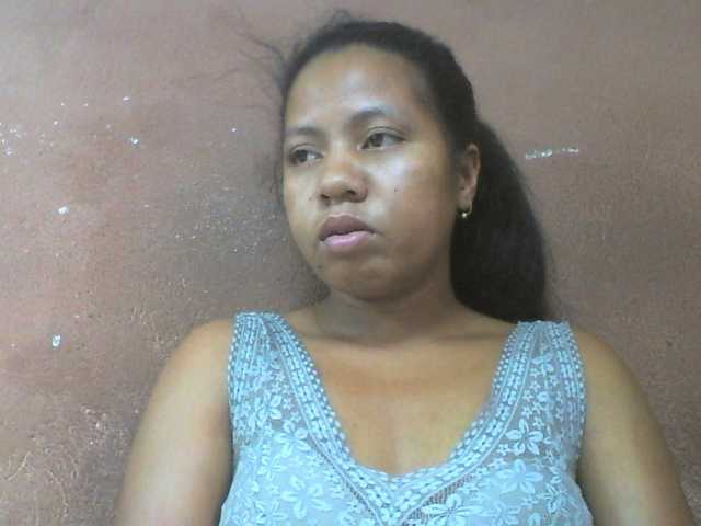Tharcile live cam on BongaCams