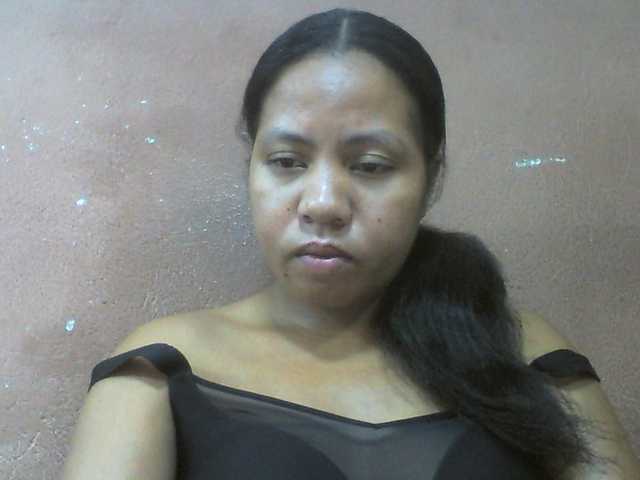 Tharcile live cam on BongaCams