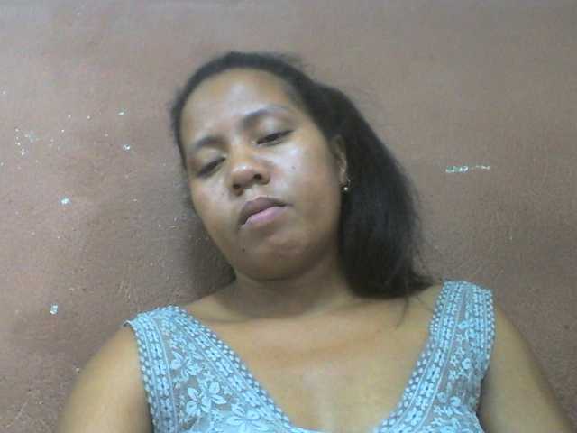 Tharcile live cam preview