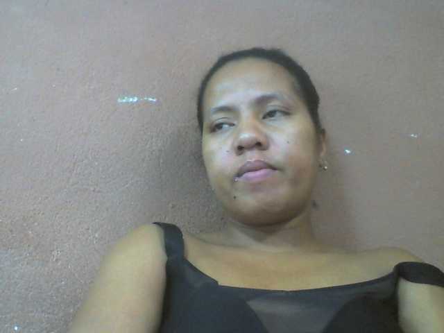 Tharcile live cam on BongaCams