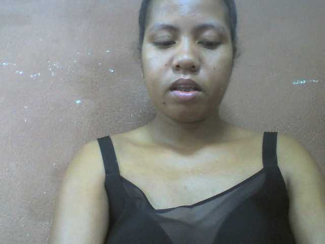 Tharcile live cam on BongaCams