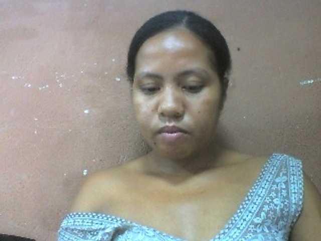 Tharcile live cam on BongaCams