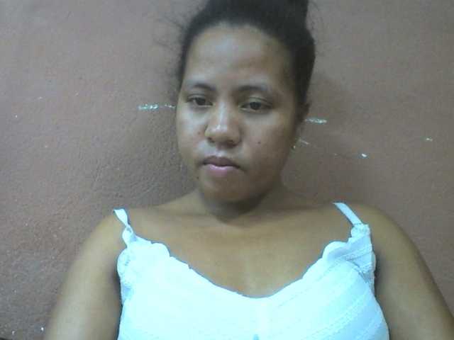 Tharcile live cam on BongaCams