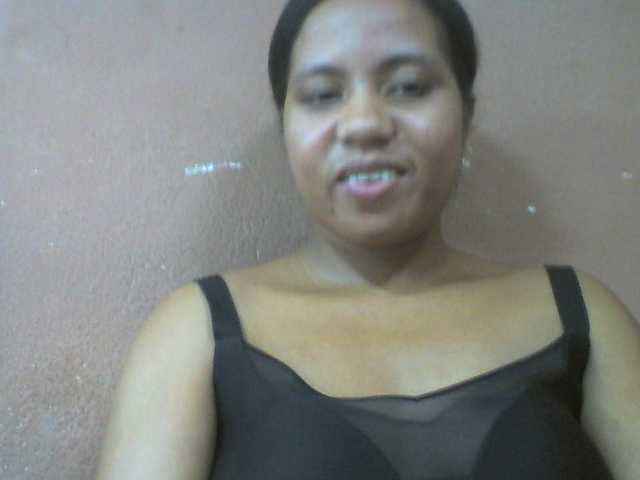 Tharcile live cam on BongaCams