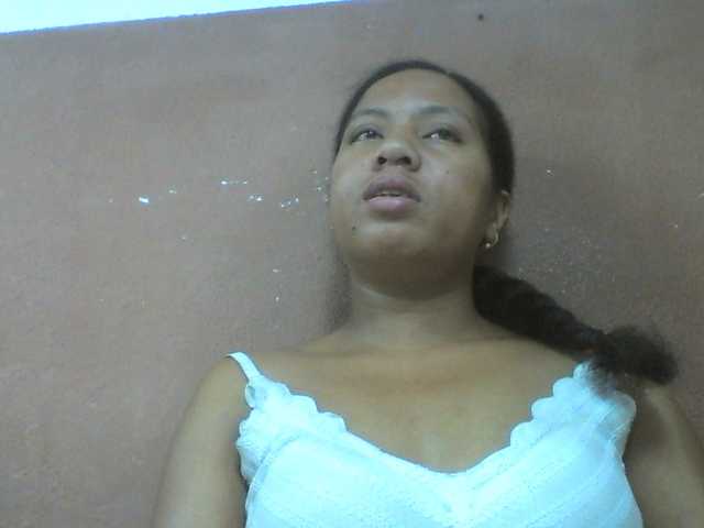 Tharcile live cam on BongaCams