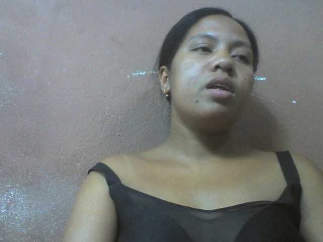 Tharcile live cam on BongaCams
