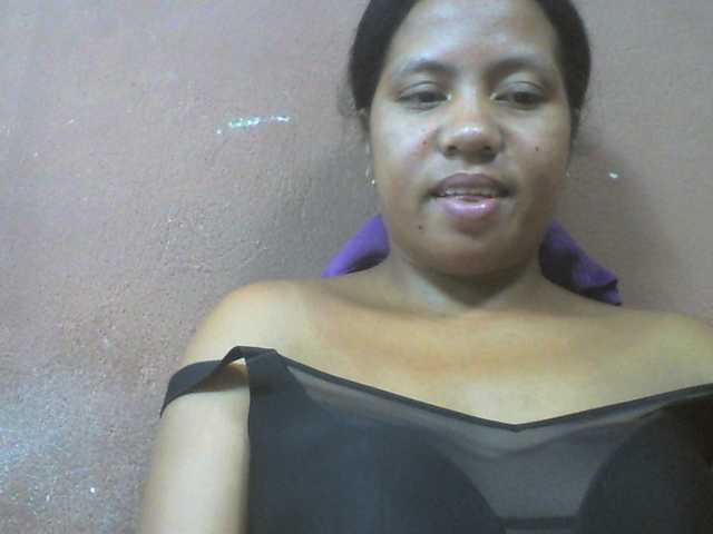 Tharcile live cam on BongaCams