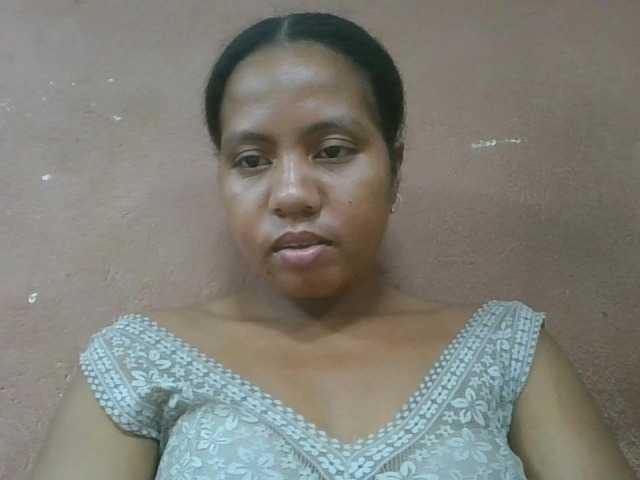 Tharcile live cam on BongaCams