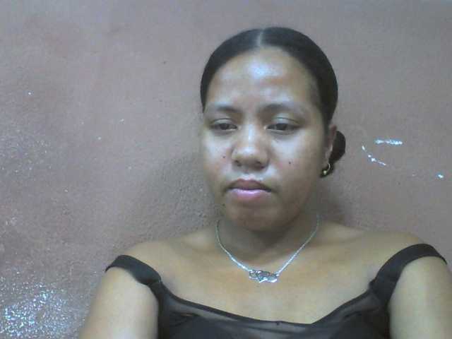 Tharcile live cam on BongaCams