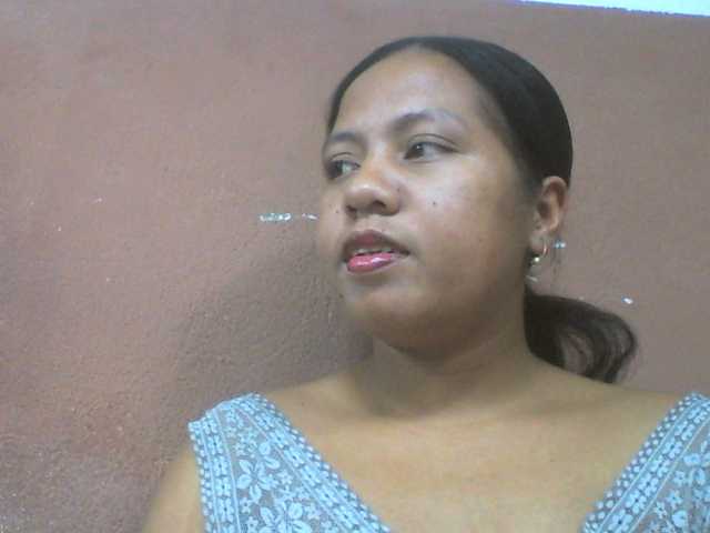 Tharcile live cam on BongaCams