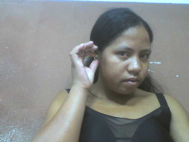 Tharcile, live now on BongaCams