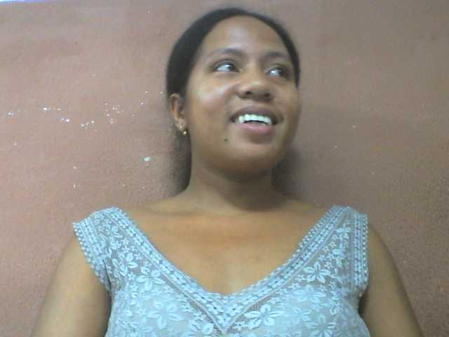 Tharcile live cam on BongaCams
