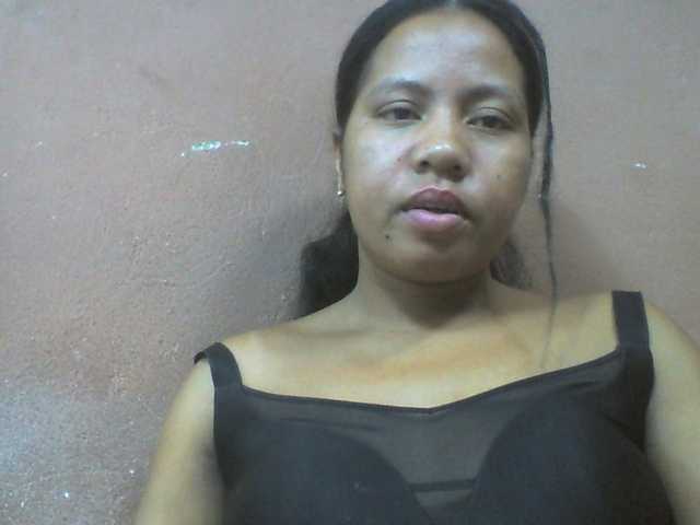 Tharcile live cam on BongaCams