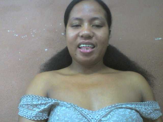 Tharcile live cam on BongaCams