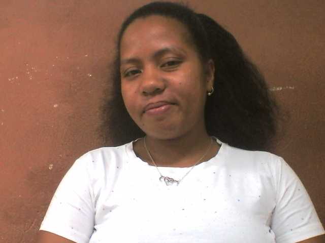 Tharcile live cam on BongaCams