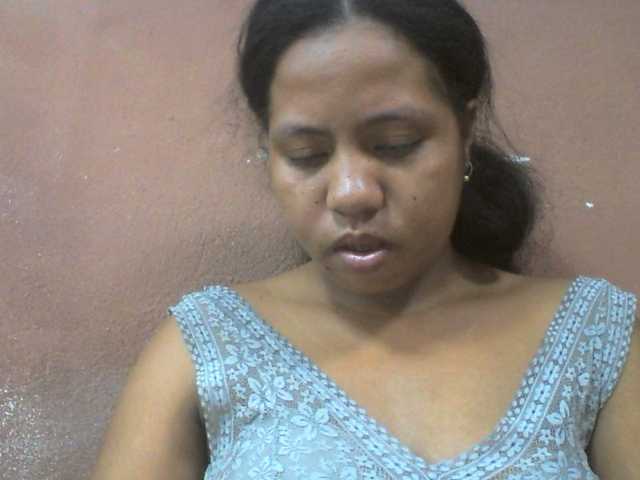 Tharcile live cam on BongaCams