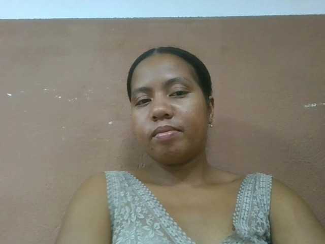 Tharcile live cam on BongaCams