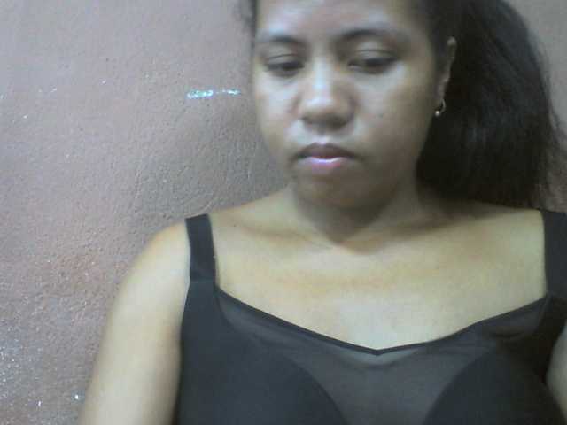 Tharcile live cam on BongaCams