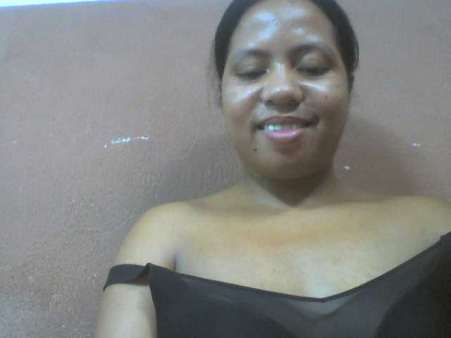 Tharcile live cam on BongaCams