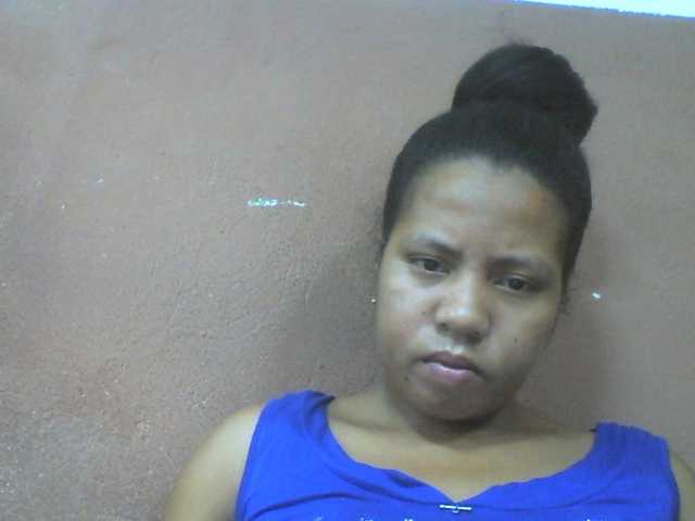 Tharcile live cam on BongaCams