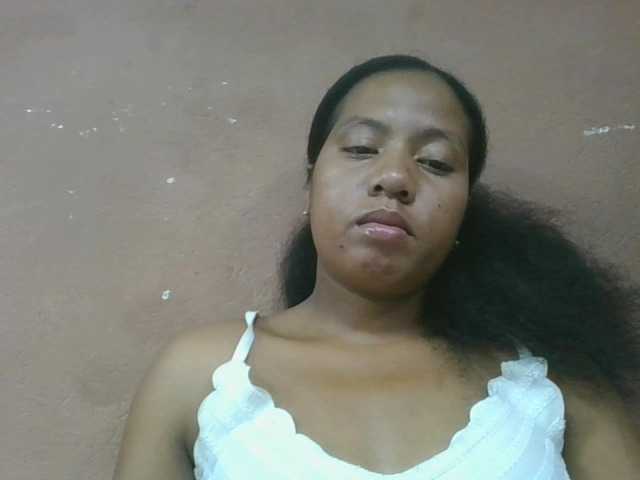 Tharcile live cam on BongaCams