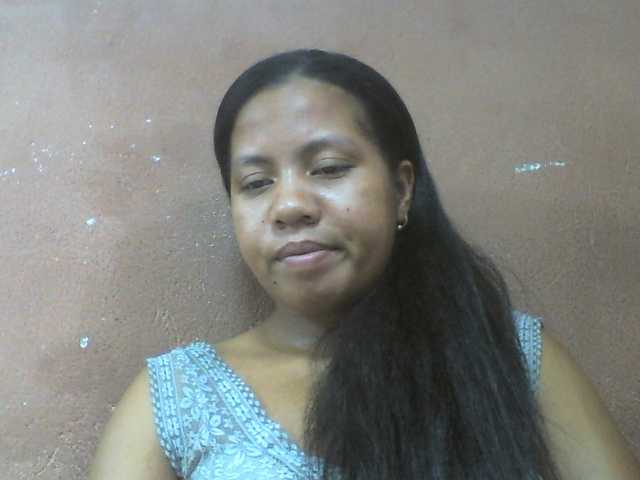 Tharcile live cam on BongaCams