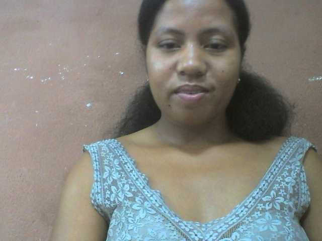 Tharcile live cam on BongaCams