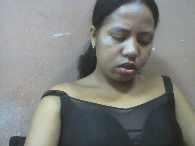 Tharcile live cam on BongaCams