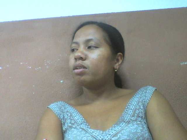 Tharcile live cam on BongaCams