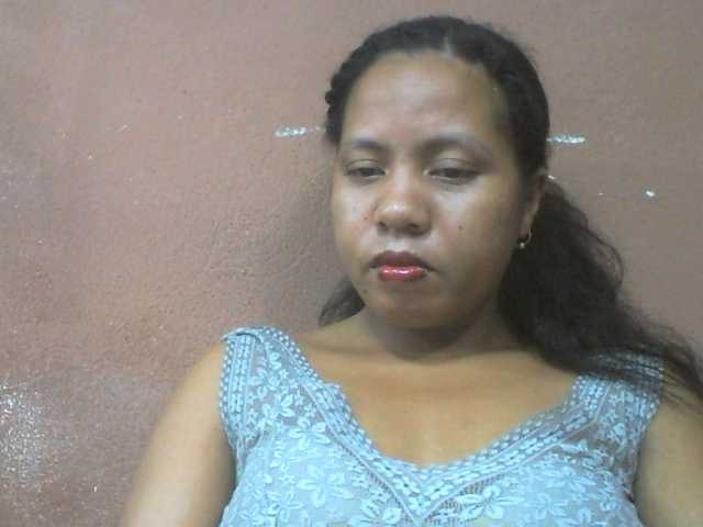 Tharcile live cam on BongaCams
