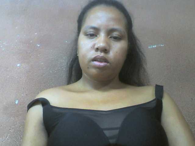 Tharcile live cam on BongaCams