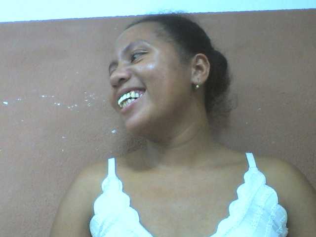 Tharcile live cam on BongaCams