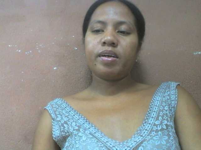 Tharcile live cam on BongaCams