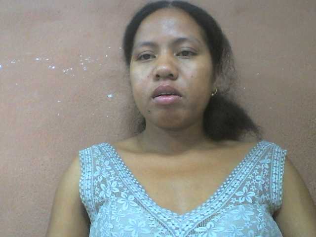 Tharcile live cam on BongaCams
