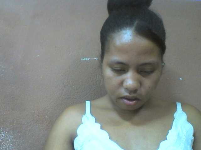Tharcile live cam on BongaCams