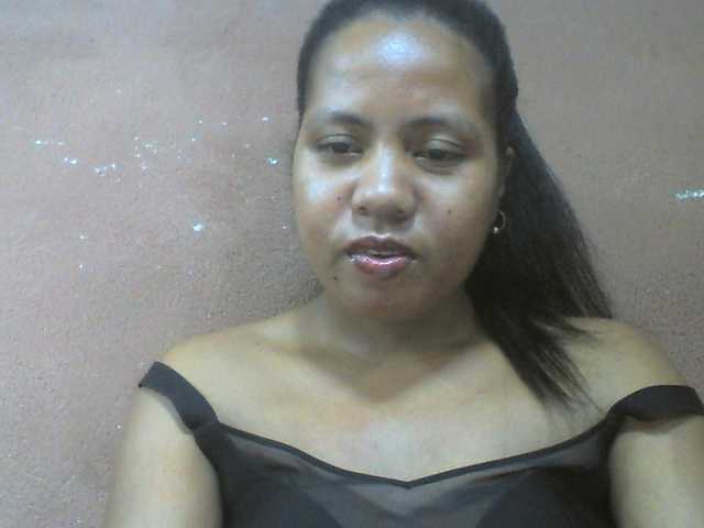 Tharcile live cam on BongaCams