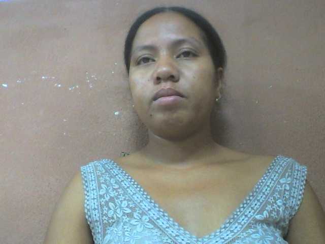 Tharcile live cam