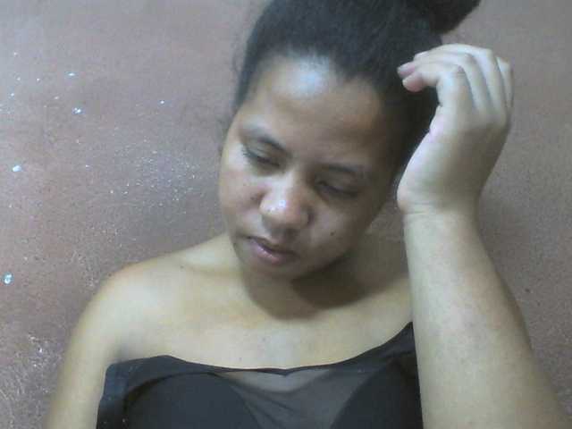 Tharcile live cam on BongaCams
