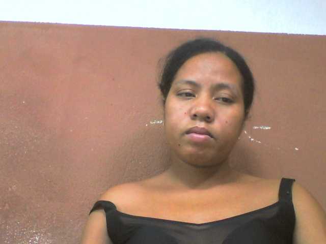 Tharcile live cam on BongaCams