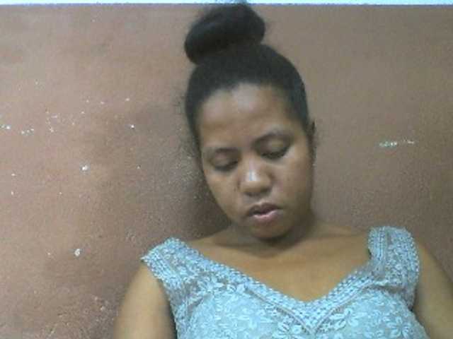 Tharcile live cam on BongaCams