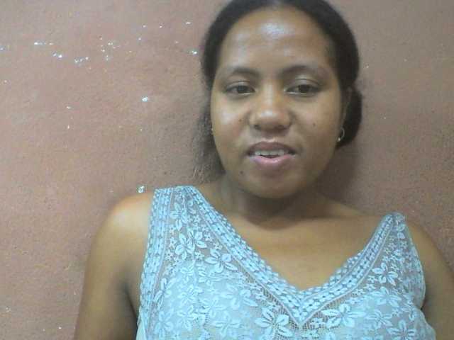 Tharcile live cam on BongaCams