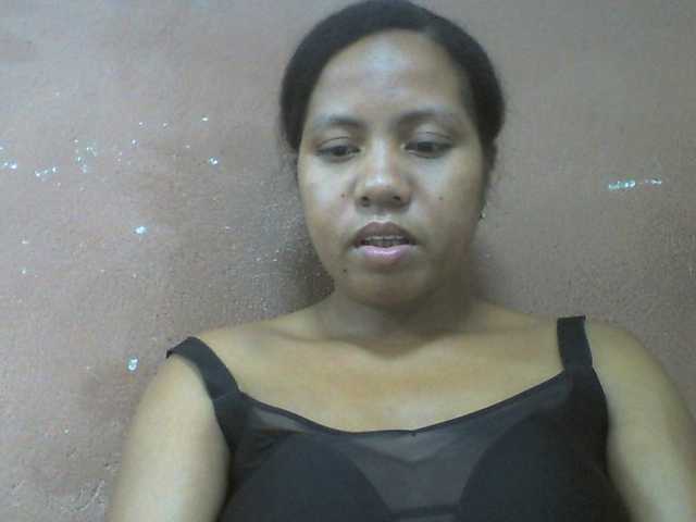 Tharcile live cam on BongaCams