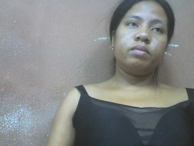 Tharcile live cam on BongaCams