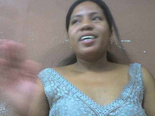 Tharcile live cam on BongaCams