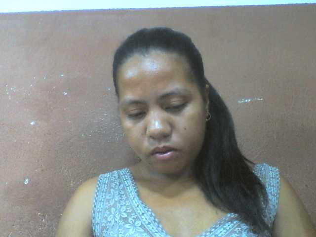 Tharcile live cam on BongaCams