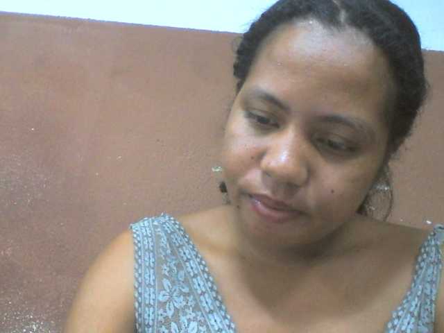 Tharcile live cam on BongaCams