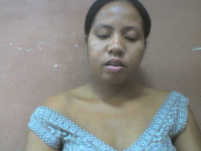 Tharcile live cam on BongaCams